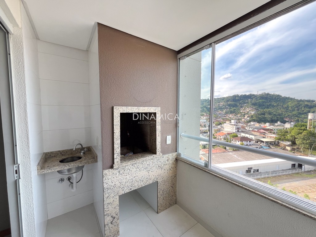 Alugar Apartamento no bairro Velha em Blumenau