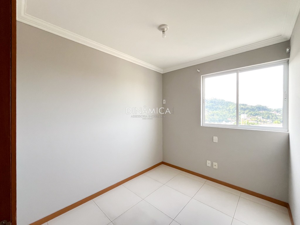 Alugar Apartamento no bairro Velha em Blumenau