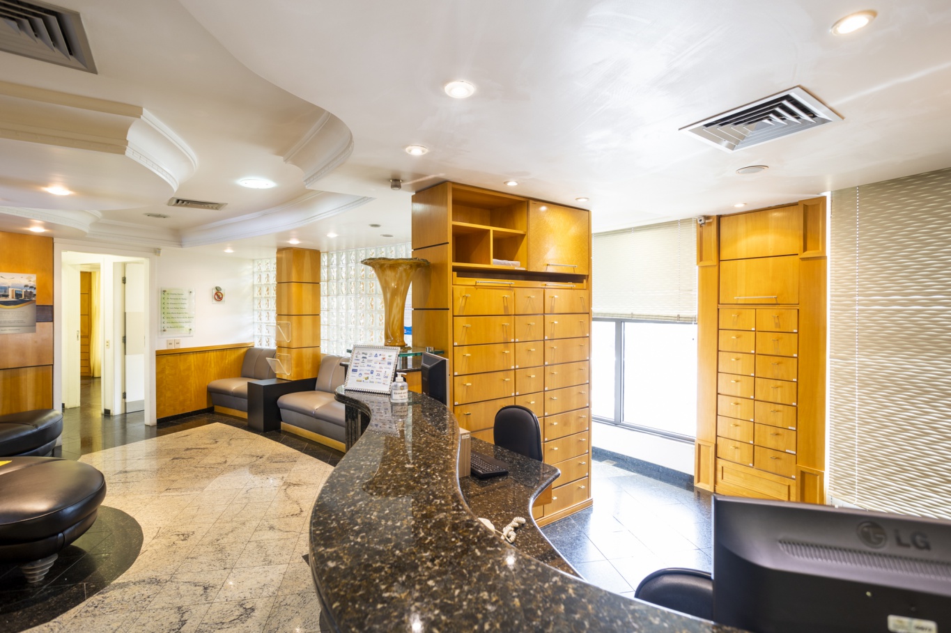 Sala comercial a venda na Dinâmica Sul Imobiliária — foto 4