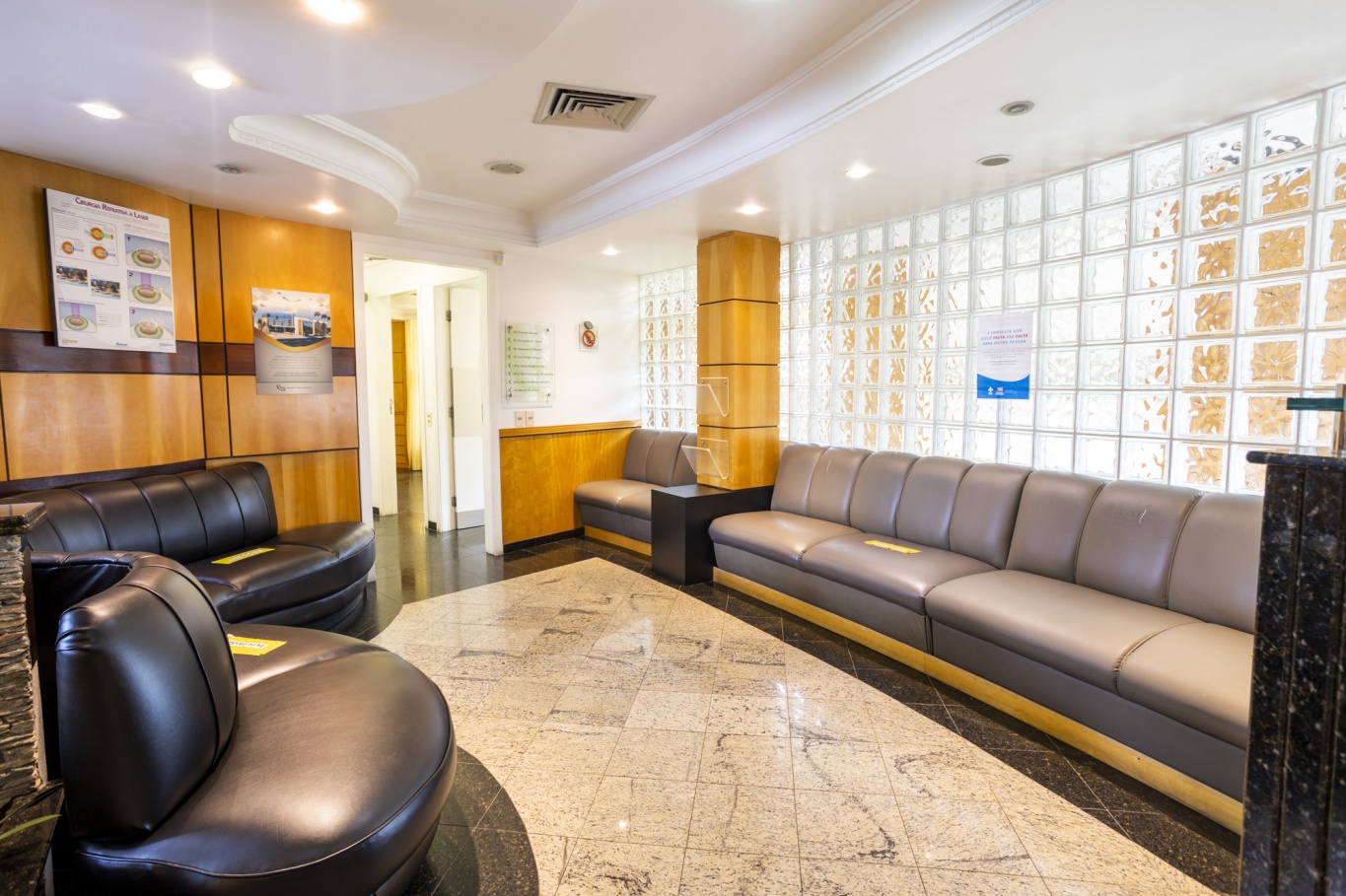 Sala comercial a venda na Dinâmica Sul Imobiliária — foto 3