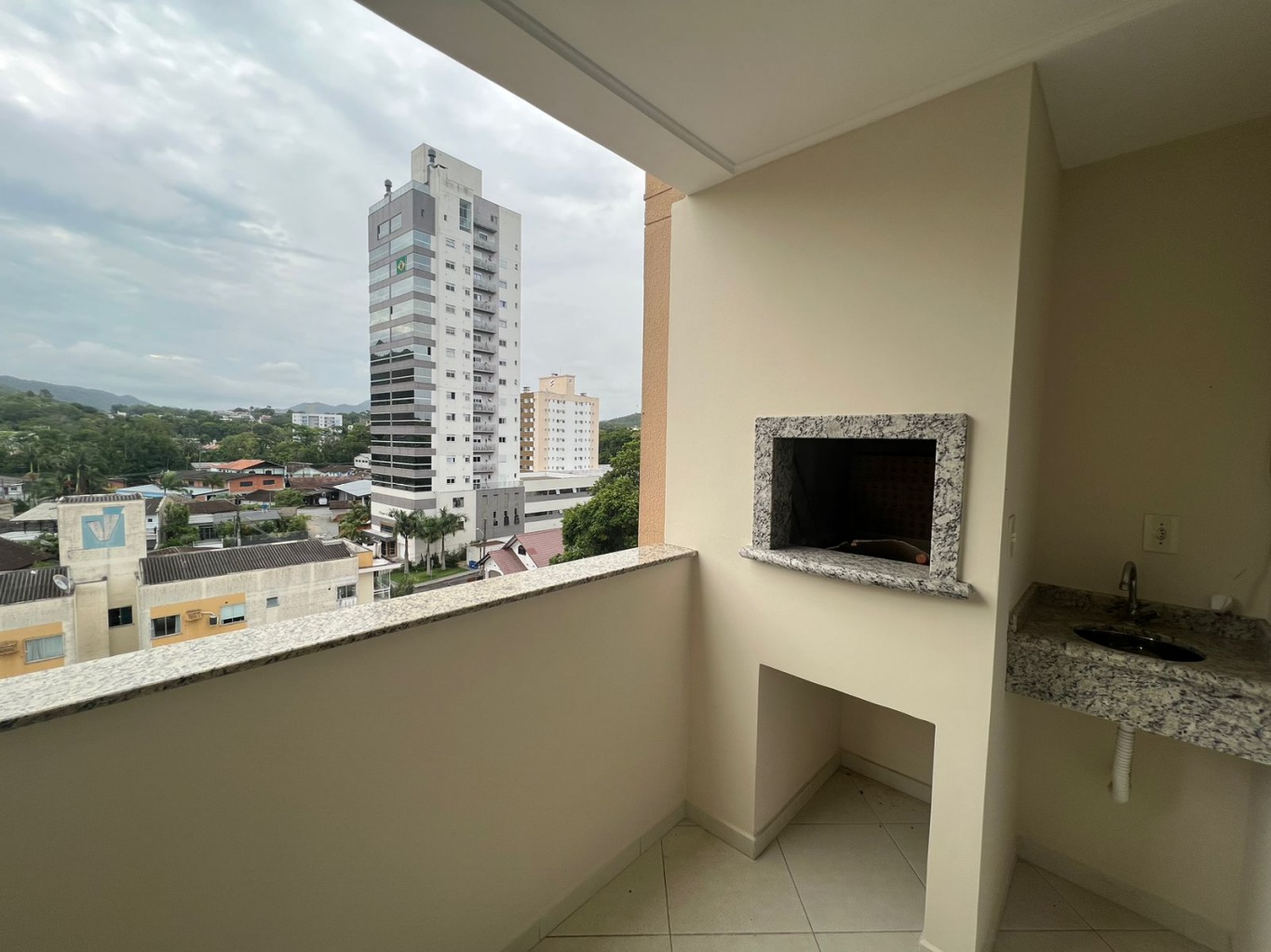 Alugar Apartamento no bairro Velha em Blumenau