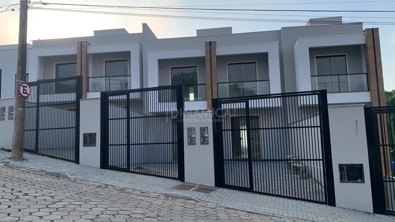 Comprar Sobrado no bairro Itoupava Central em Blumenau