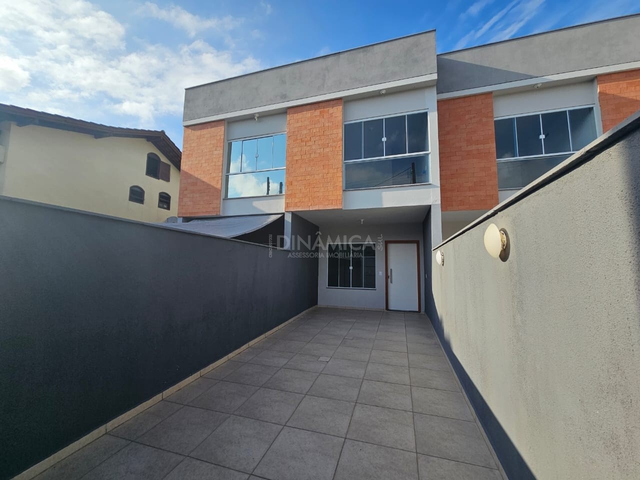 Comprar Sobrado no bairro Ponta Aguda em Blumenau