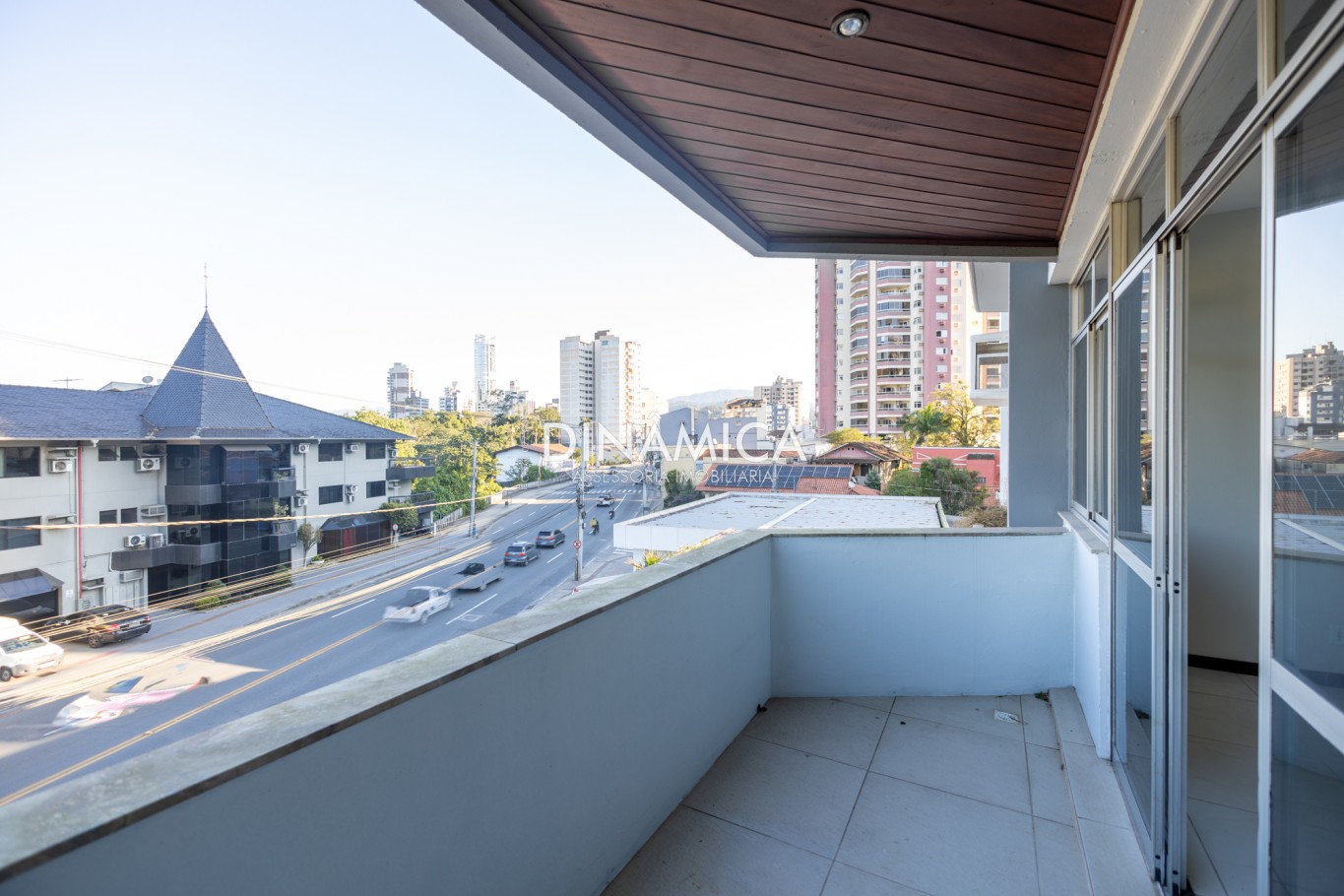 Alugar Apartamento no bairro Ponta Aguda em Blumenau
