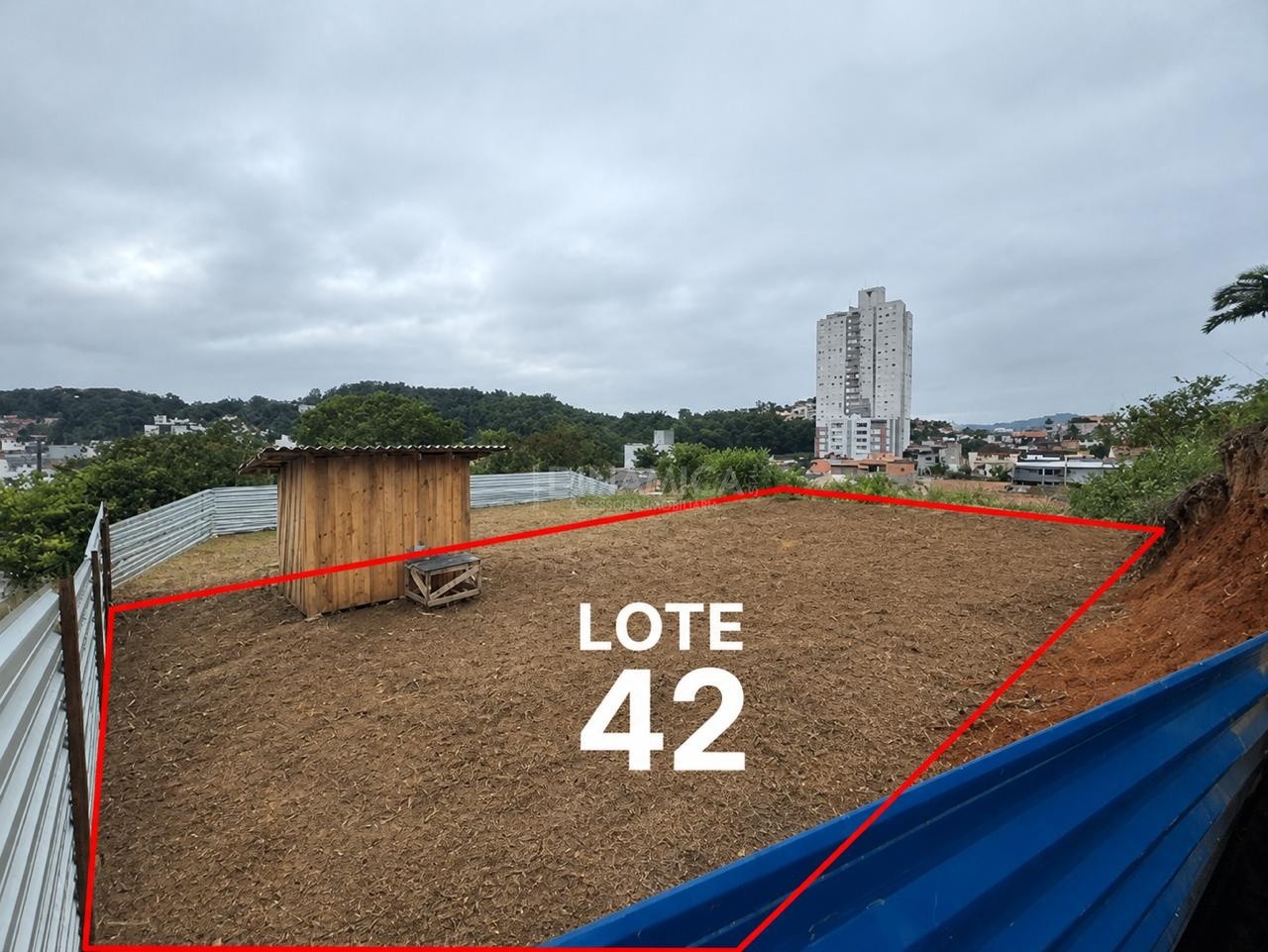 Excelente terreno em loteamento no bairro Escola Agrícola, uma das regiões mais valorizadas e desejadas de Blumenau! - foto 1