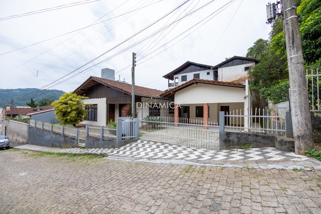 Comprar Casa no bairro Garcia em Blumenau