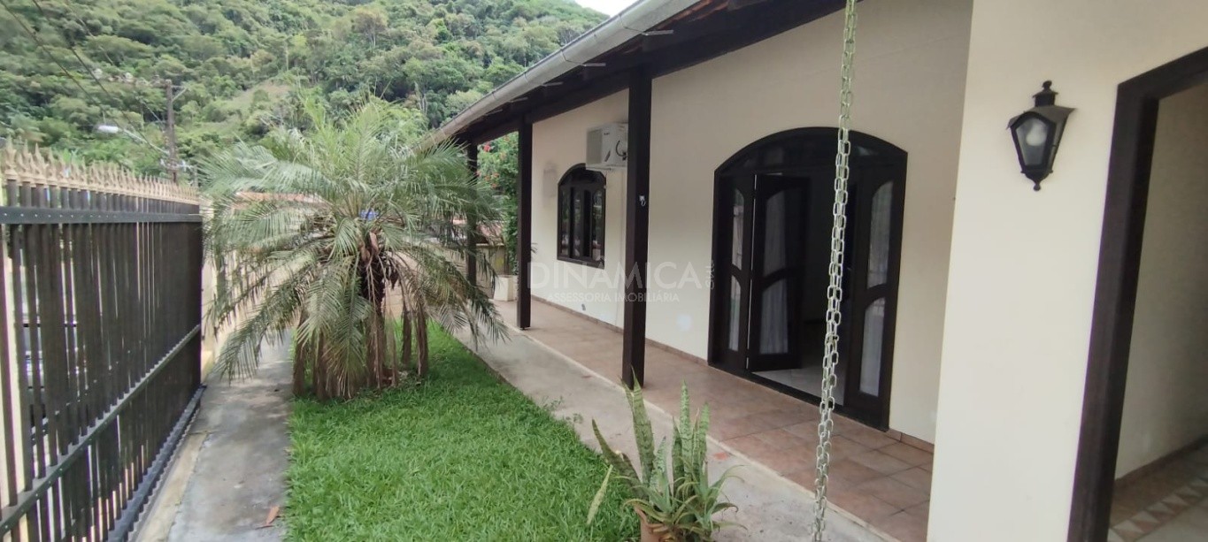 Comprar Casa no bairro Valparaíso em Blumenau