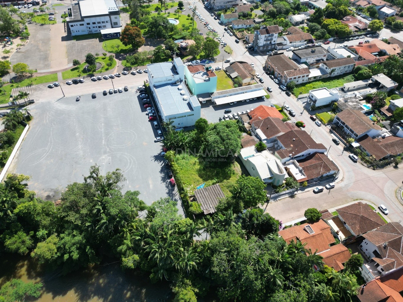 Comprar Lote/Terreno no bairro Centro em Timbó