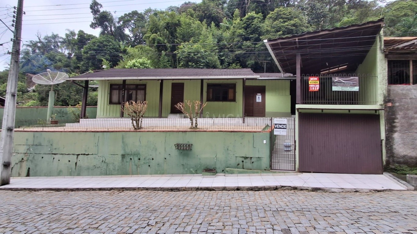 Comprar Casa no bairro Valparaíso em Blumenau