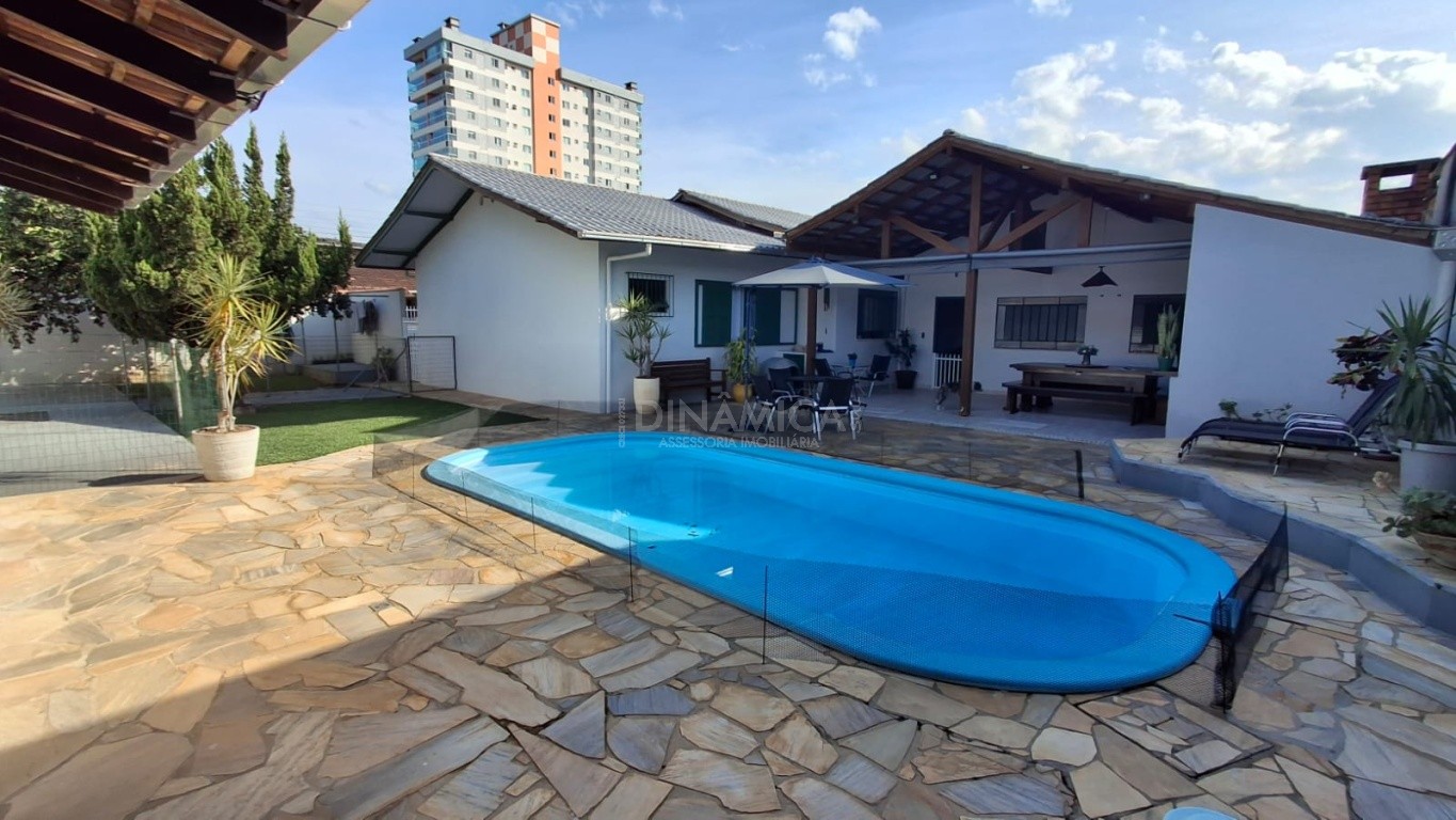 Comprar Casa no bairro Itoupava Central em Blumenau