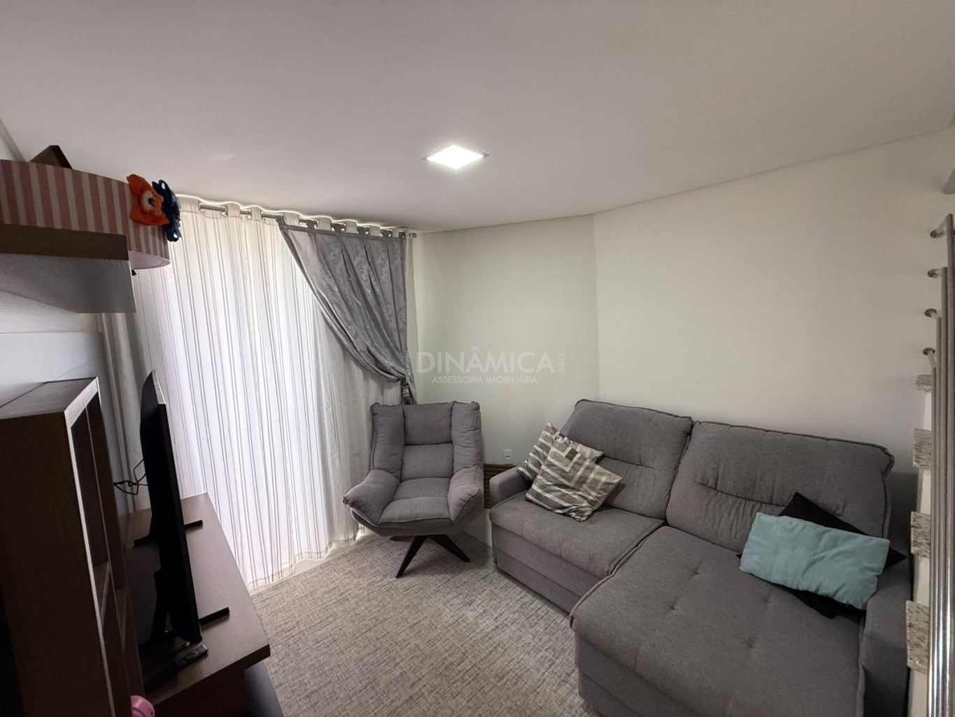 Sobrado à Venda no Bairro Fidélis - Blumenau/SC — foto 4