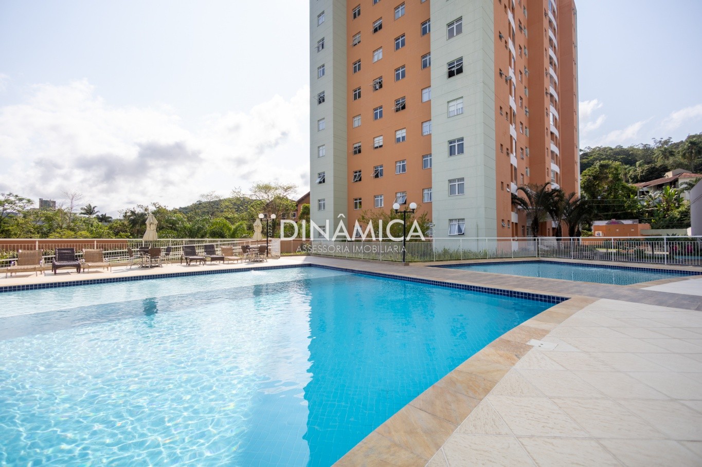 Comprar Apartamento no bairro Garcia em Blumenau