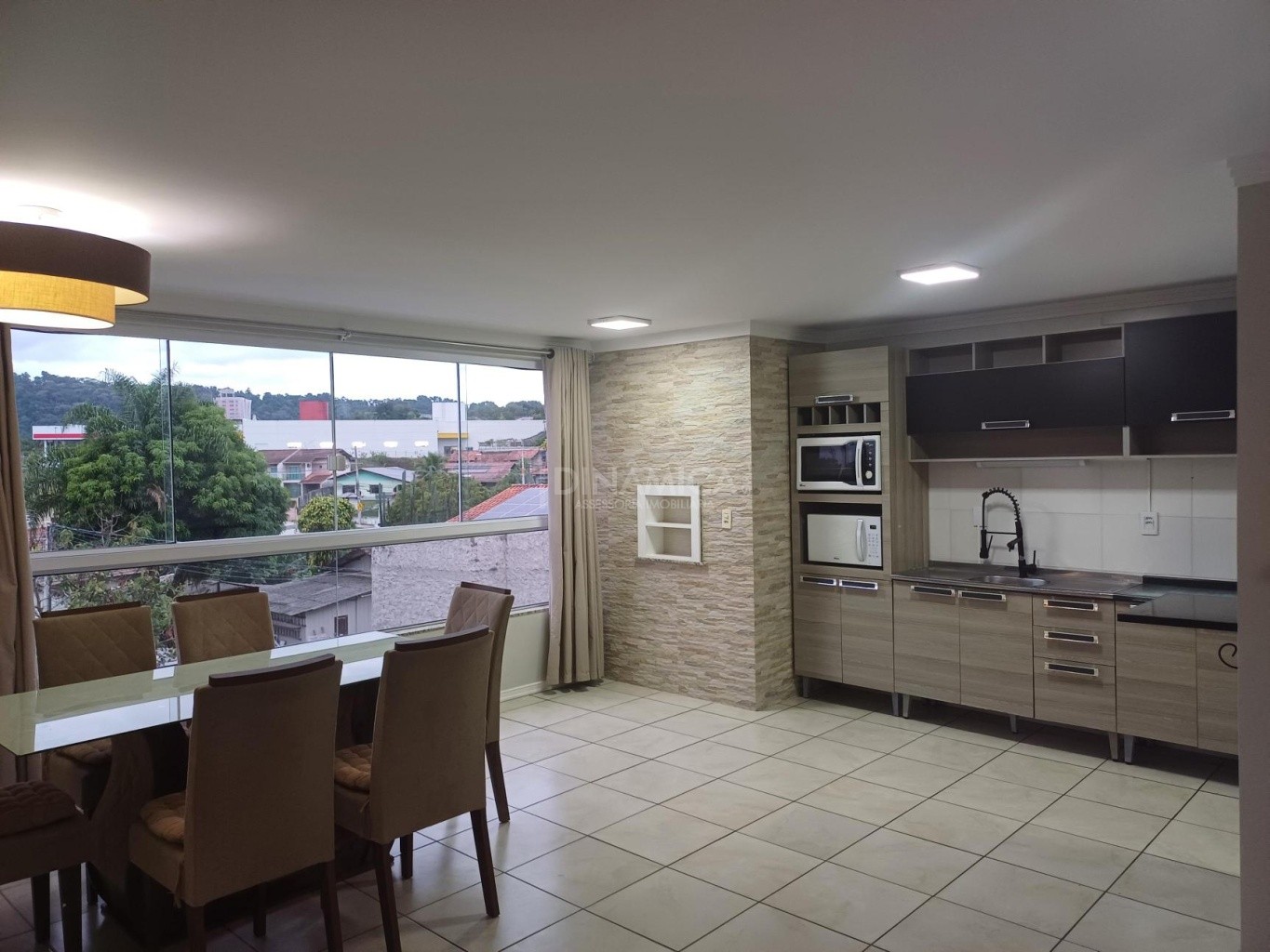 Alugar Apartamento no bairro Água Verde em Blumenau