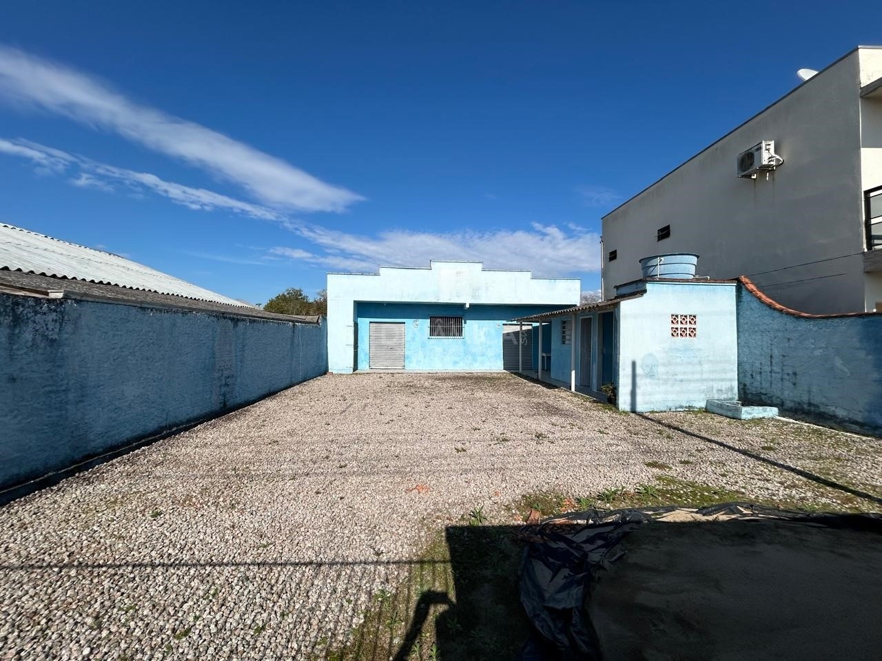 Galpão à Venda - 155m no Bairro Figueira - Gaspar/SC - Ideal para comércio, serviços ou uso religioso! - foto 1