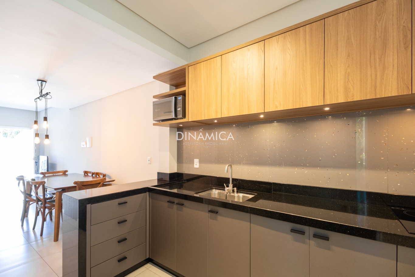 Sobrado duas suítes à venda no bairro da Velha, próximo ao Centro de Blumenau! — foto 4