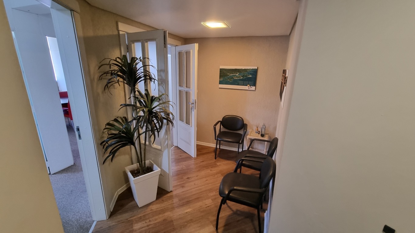 Sala Comercial no Centro de Blumenau - Localização Estratégica e Excelente Custo-Benefício! — foto 7