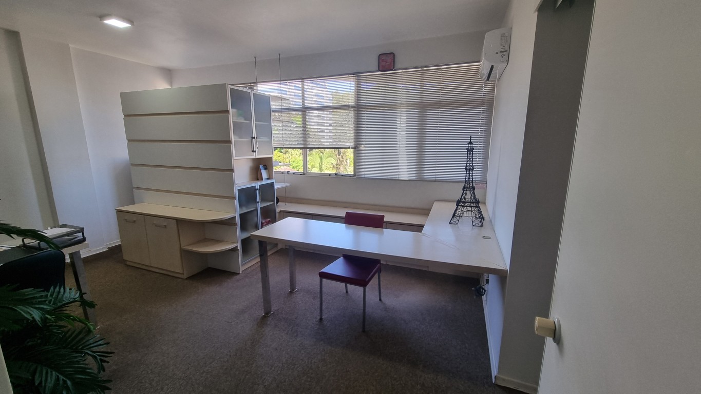 Sala Comercial no Centro de Blumenau - Localização Estratégica e Excelente Custo-Benefício! — foto 5