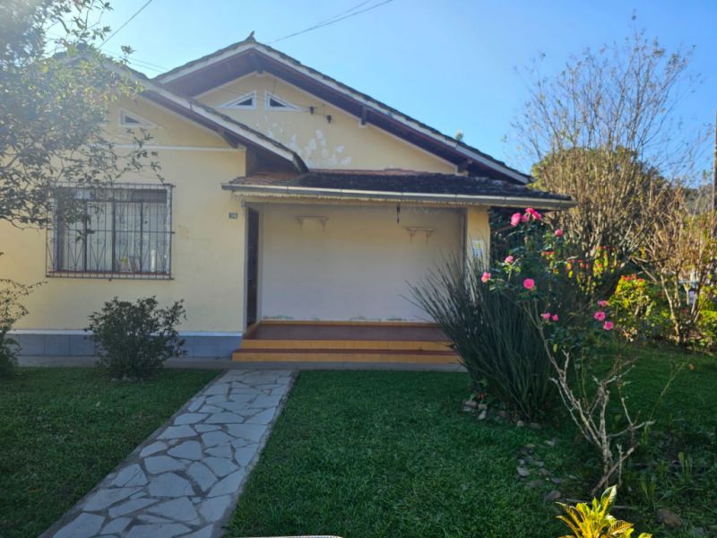 Oportunidade Única no Bairro Valparaíso - Terreno Plano de Esquina com Grande Potencial Construtivo! — foto 2