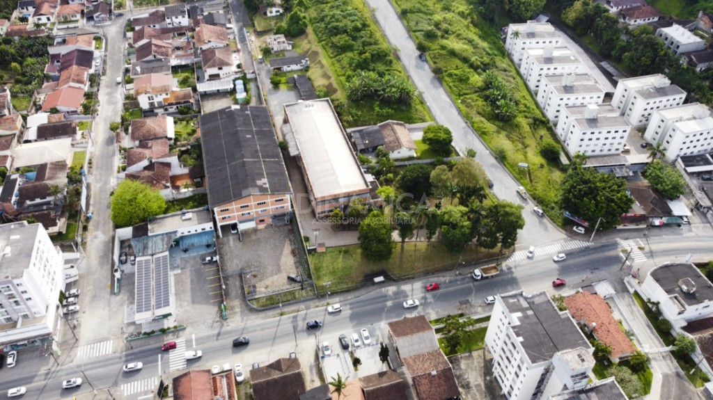 Terreno à venda em Blumenau com 455m2 - Bairro Escola Agrícola - Residencial Itaió — foto 7