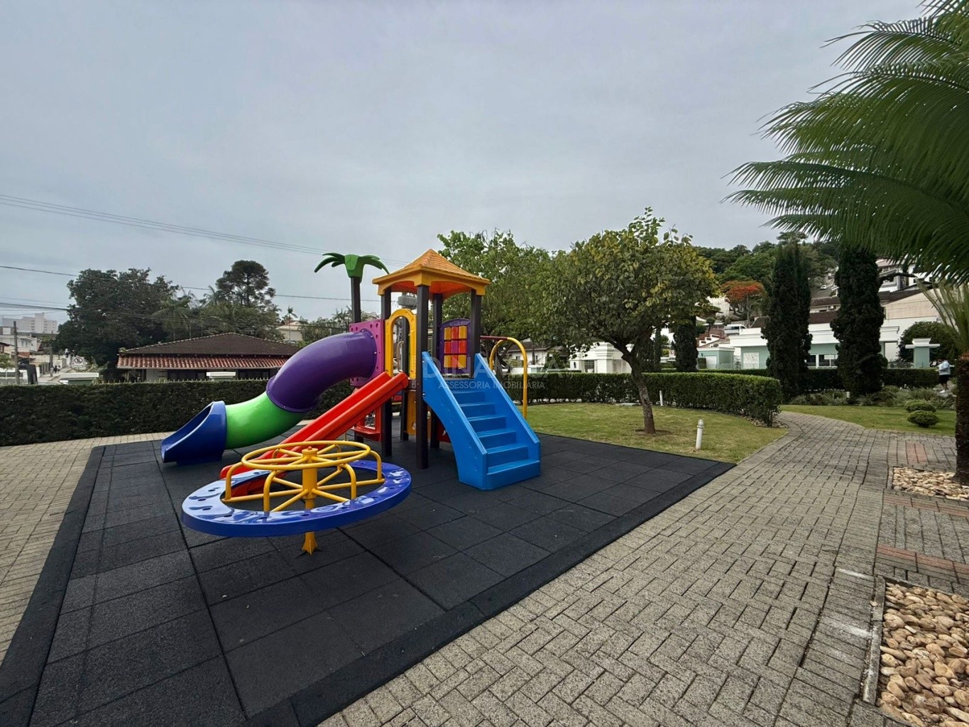 Apartamento à Venda no Coração de Blumenau - Completa Estrutura de Lazer — foto 2