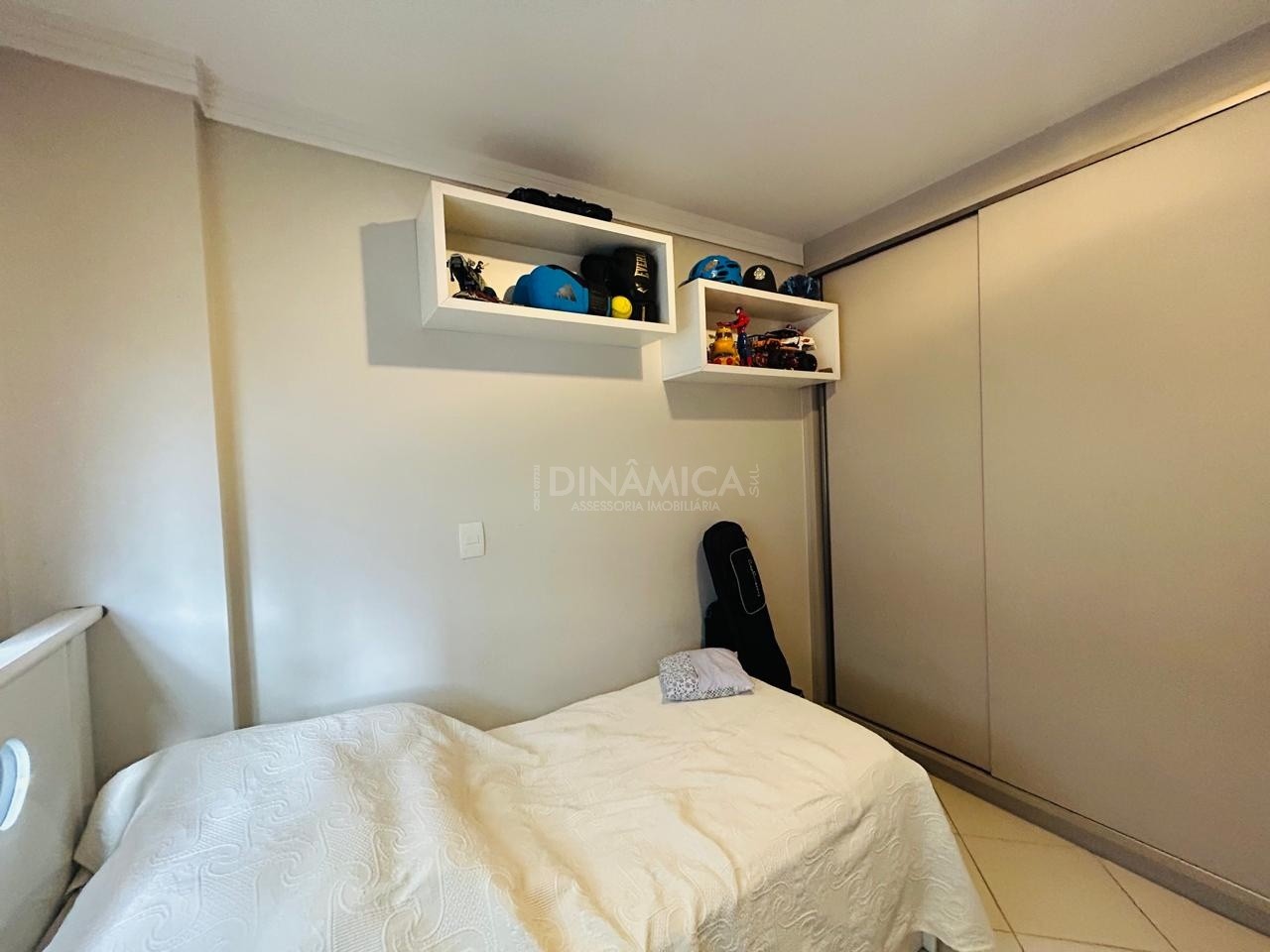 Apartamento 2 dormitórios (suíte) à Venda | Semi Mobiliado | Bairro Victor Konder - Blumenau/SC — foto 4