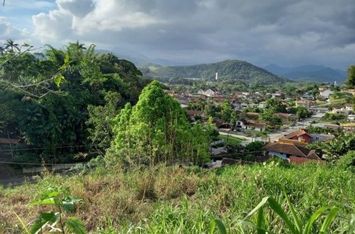 Terreno com 3.360M e potencial para Pousda, hotel, restaurante no Bairro Centro de Pomerode/SC. Ref. 1516 - foto 1