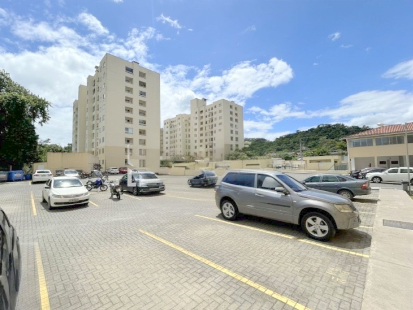 Apartamento em Condomínio Completo com 2 Sacadas - Bairro Itoupavazinha em Blumenau/SC Ref. 1668 — foto 3