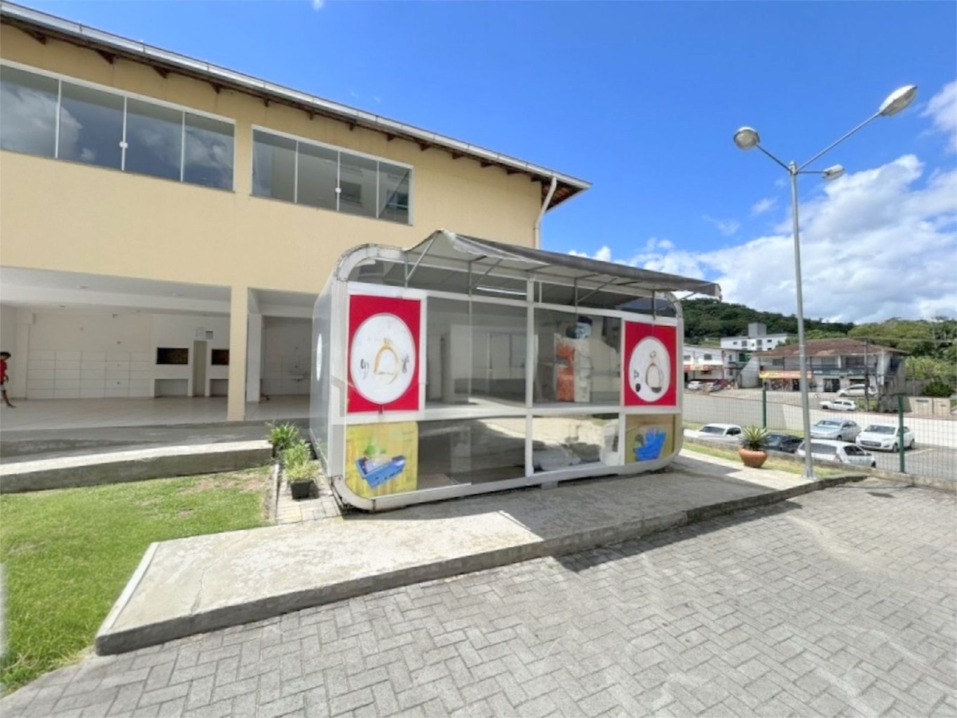 Apartamento em Condomínio Completo com 2 Sacadas - Bairro Itoupavazinha em Blumenau/SC Ref. 1668 — foto 4