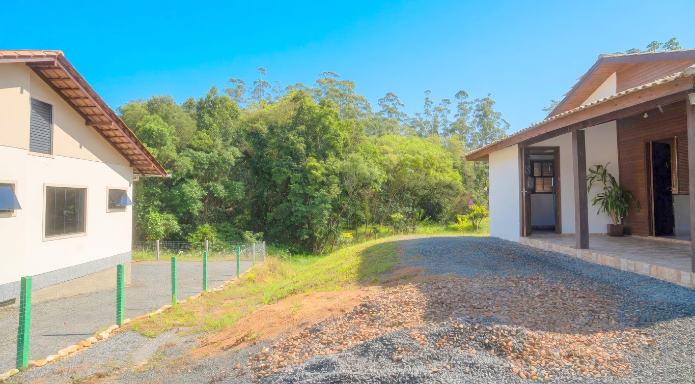 Casa em Mini Chácara a 10 minutos do centro de Pomerode Blumenau/SC Ref. 1672 - foto 1