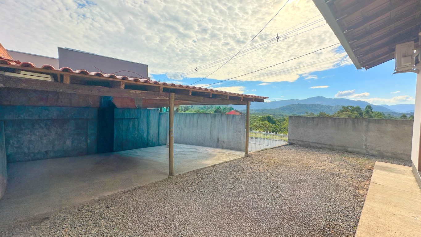 Casa em terreno de esquina no Bairro Joao Paulo II em Blumenau/SC Ref. 1673 — foto 4