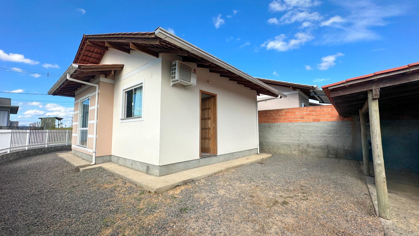 Casa em terreno de esquina no Bairro Joao Paulo II em Blumenau/SC Ref. 1673 — foto 3