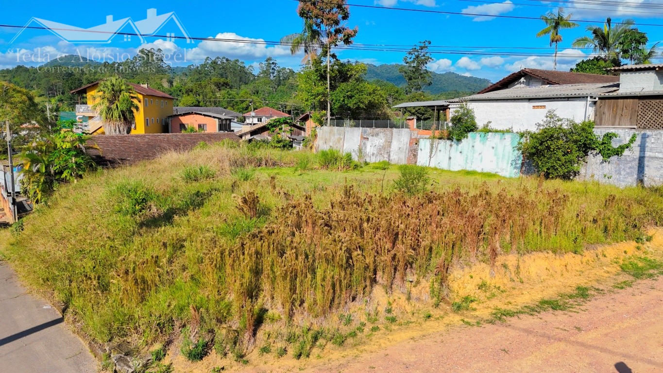Terreno de esquina 520 m Bairro Testo Central - Pomerode/SC Ref. 1678 - foto 1