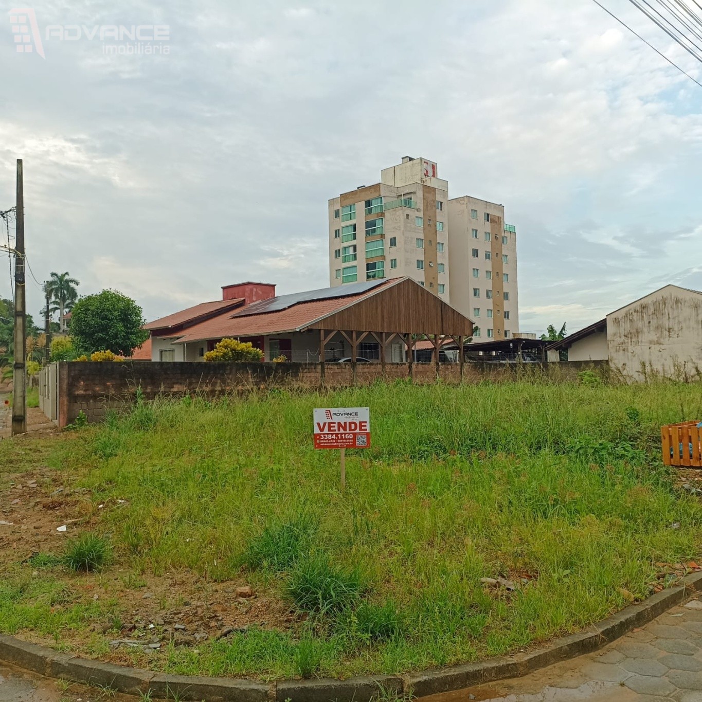 Terreno de esquina Bairro Glória - foto 1