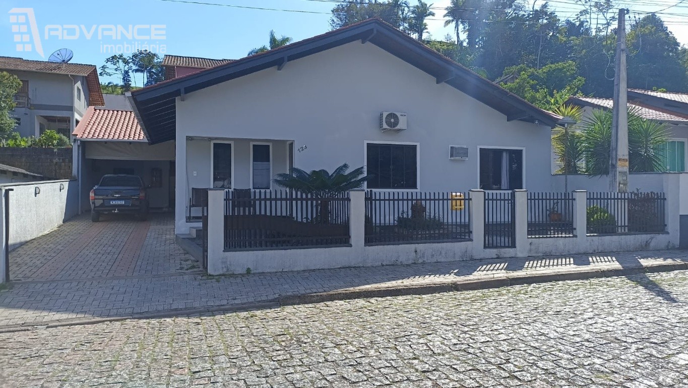 Casa de Alvenaria - foto 1