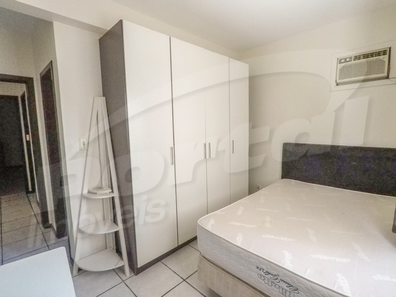 Apartamento para alugar com 3 quartos, 100m² - Foto 7