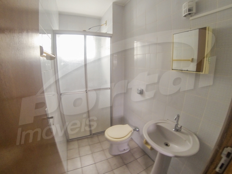 Apartamento para alugar com 3 quartos, 70m² - Foto 8