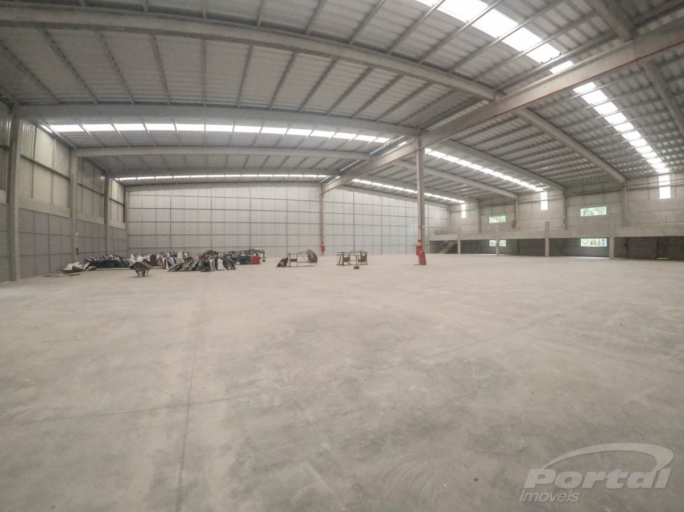 Galpão / Depósito / Armazém de 1260m² no bairro Margem Esquerda, em Gaspar | Eu Corretor