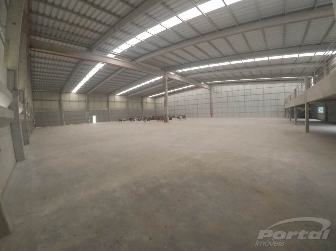 Galpão / Depósito / Armazém de 1260m² no bairro Margem Esquerda, em Gaspar | Eu Corretor