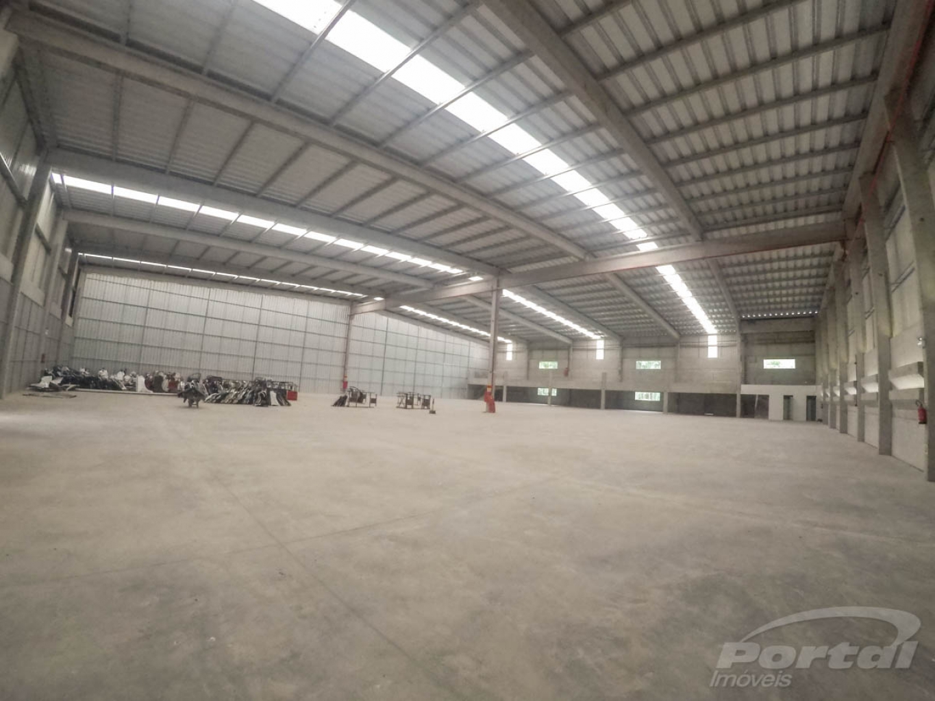 Galpão / Depósito / Armazém de 1260m² no bairro Margem Esquerda, em Gaspar | Eu Corretor
