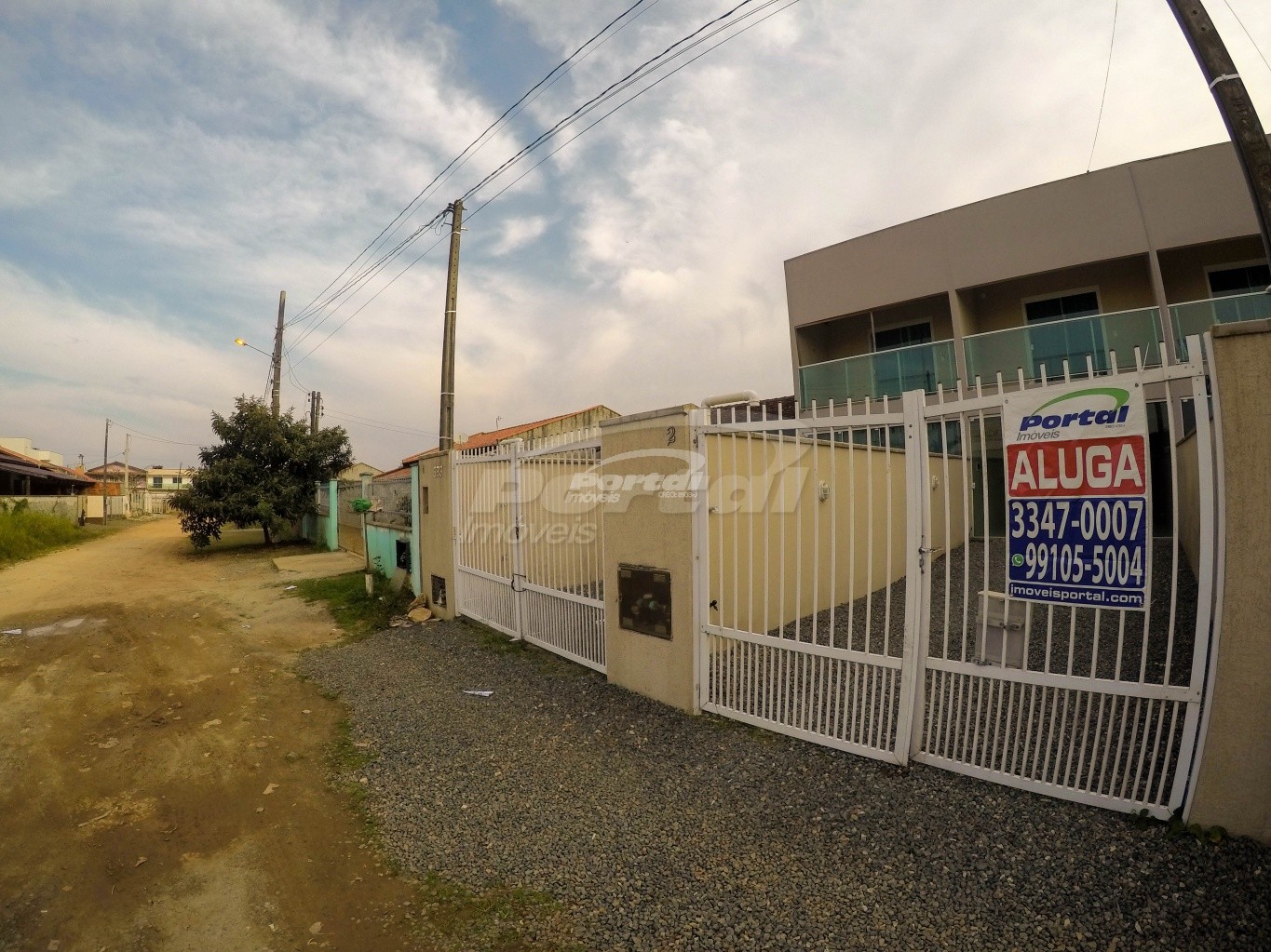 Casa para alugar com 2 quartos, 80m² - Foto 3