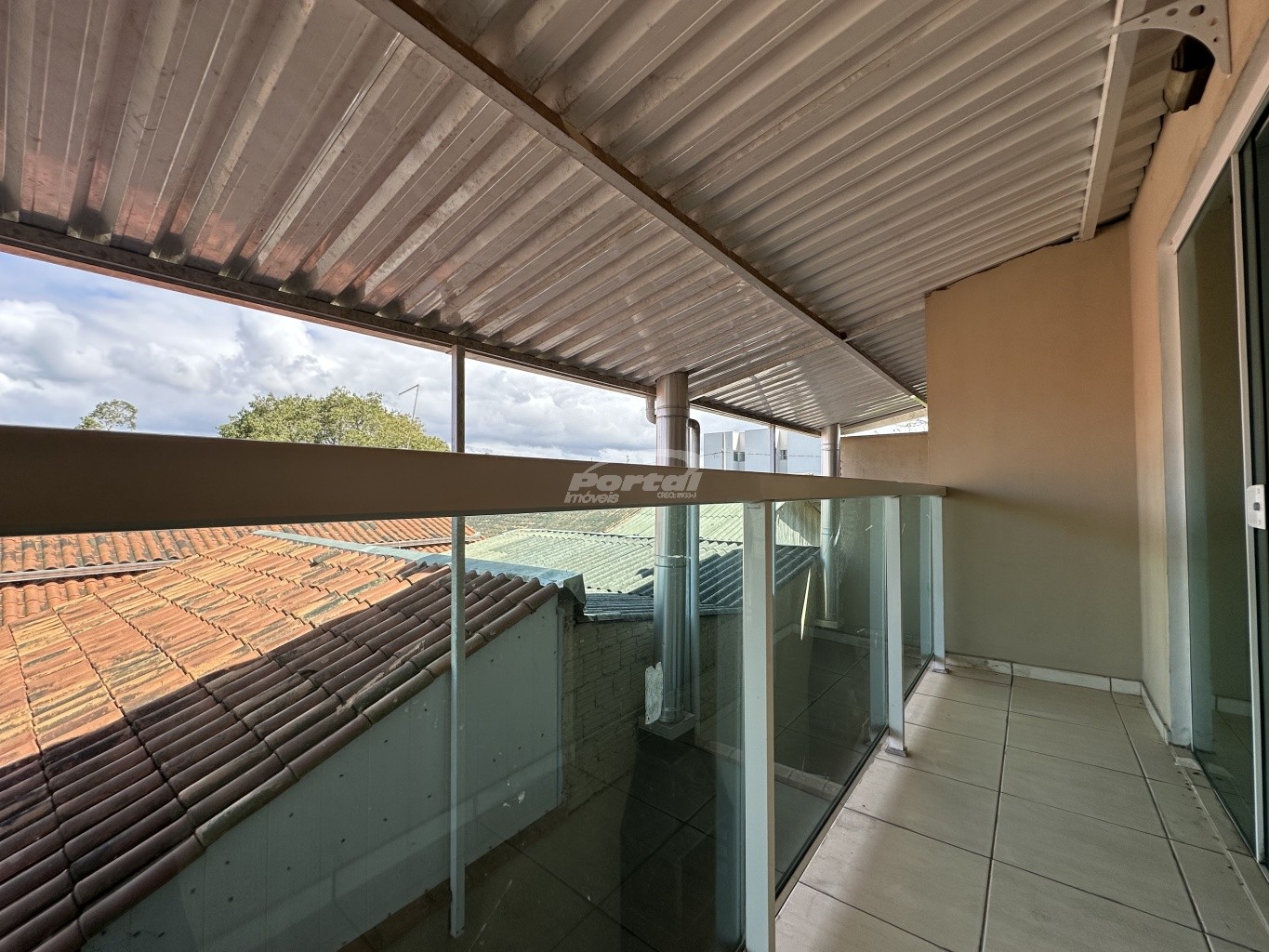 Casa para alugar com 2 quartos, 80m² - Foto 22