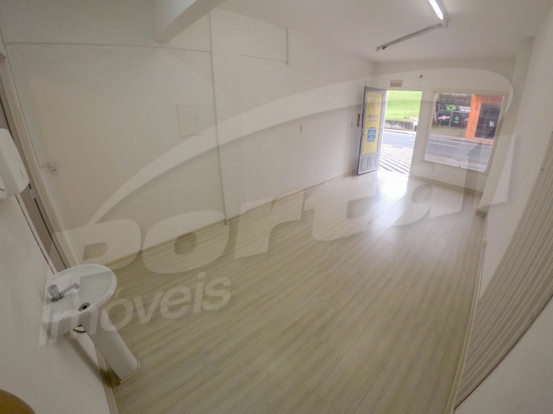Sala Comercial de 30m² no bairro Velha, em Blumenau | Eu Corretor
