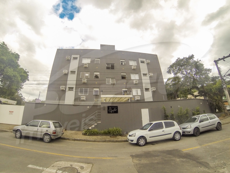 Apartamento para alugar com 2 quartos, 84m² - Foto 1