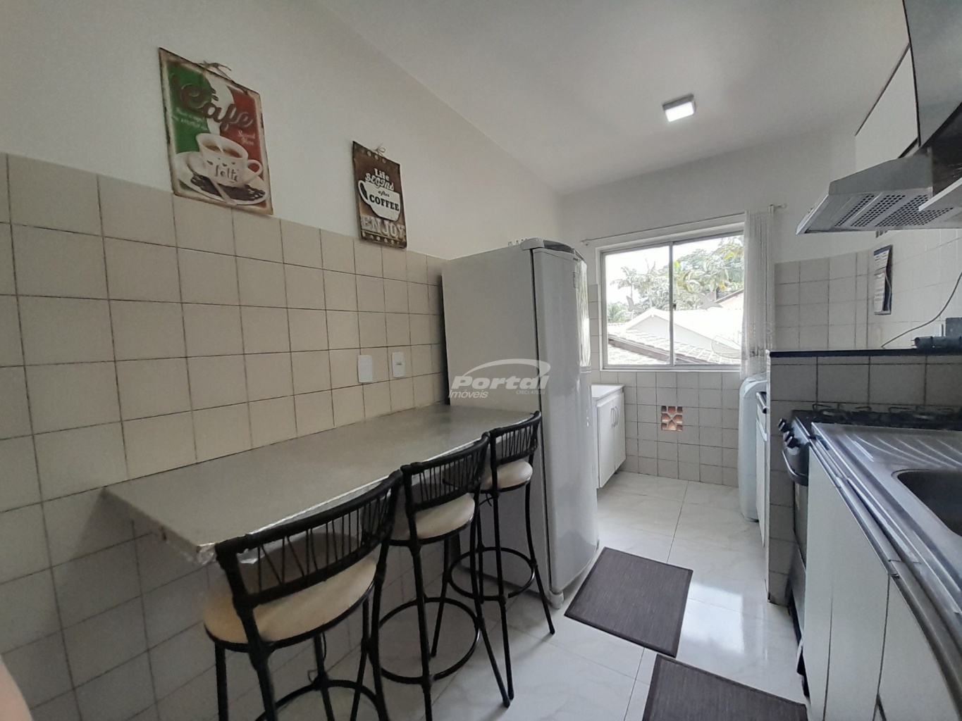 Apartamento para alugar com 1 quarto, 50m² - Foto 12