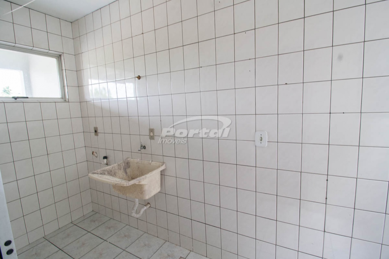 Apartamento para alugar com 2 quartos, 75m² - Foto 7