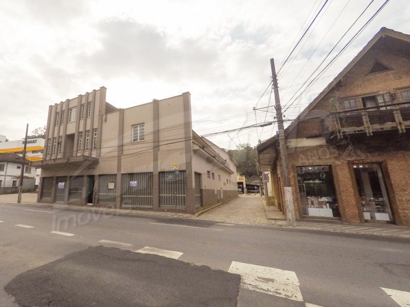 Galpão / Depósito / Armazém de 292m² no bairro Victor Konder, em Blumenau | Eu Corretor
