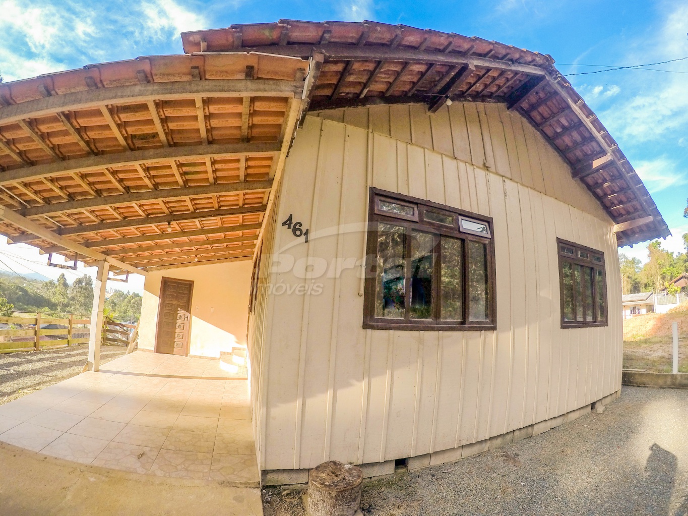 Casa para alugar com 3 quartos, 70m² - Foto 2