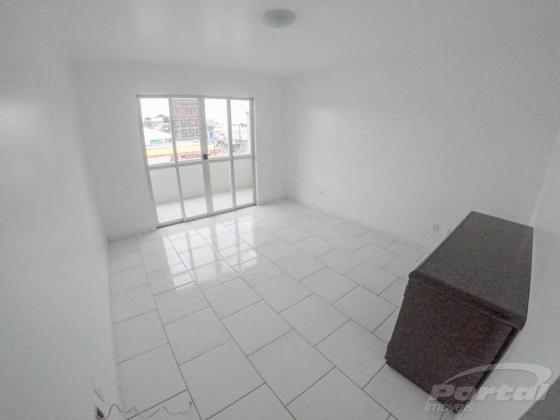 Apartamento para alugar com 2 quartos, 85m² - Foto 3