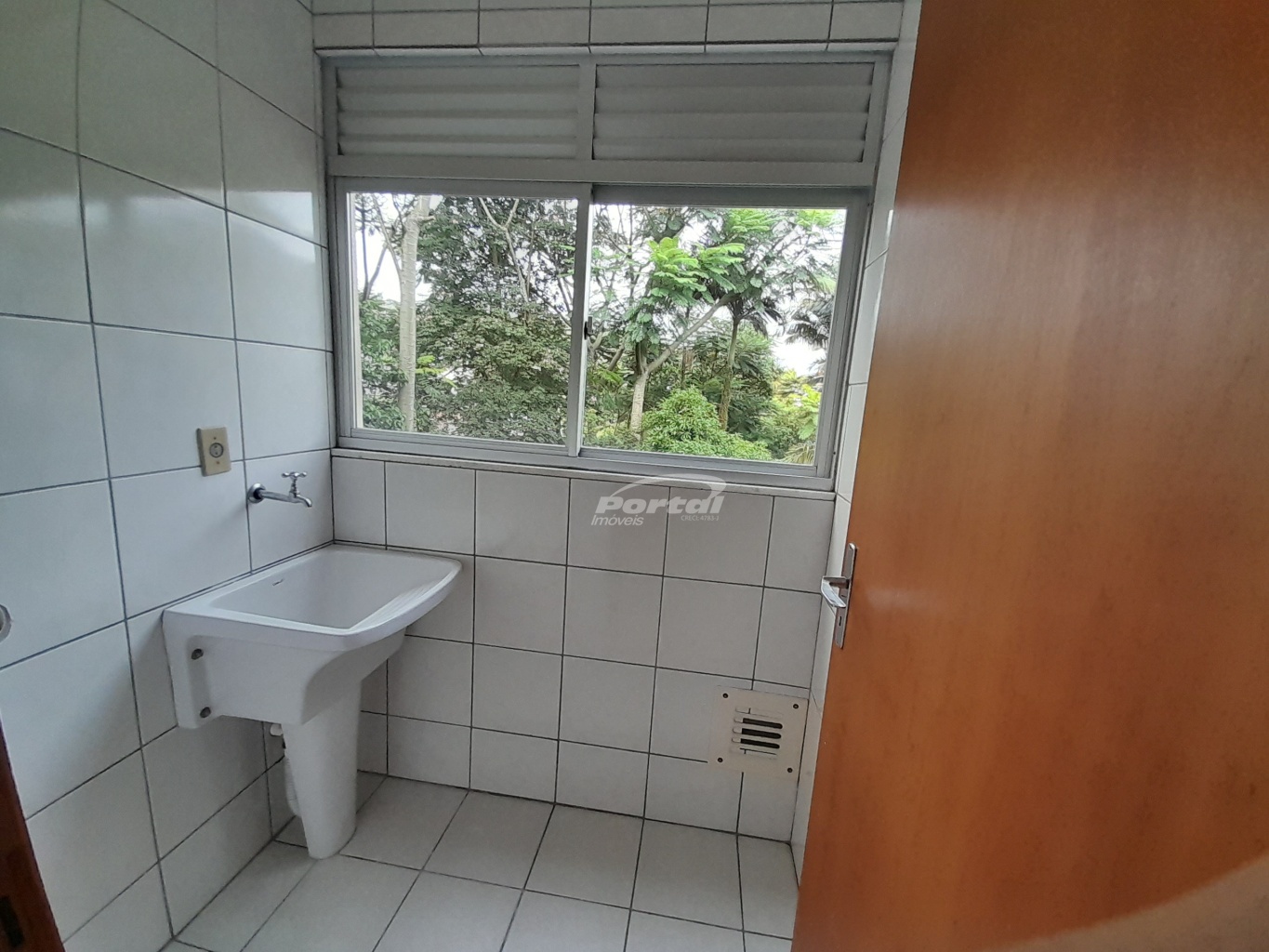 Apartamento para alugar com 1 quarto, 74m² - Foto 17