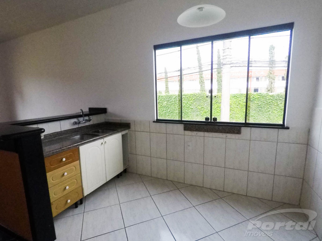 Casa para alugar com 3 quartos, 139m² - Foto 3